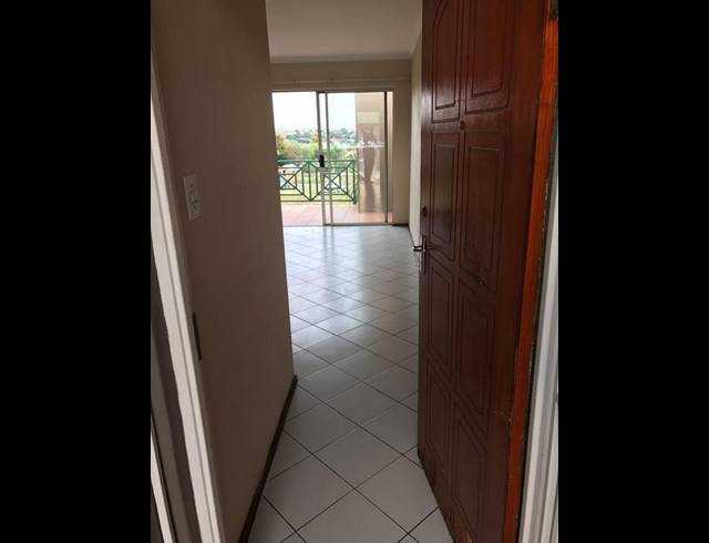 2 BEDROOM TOWNHOUSE FOR SALE IN SOUTH CREST